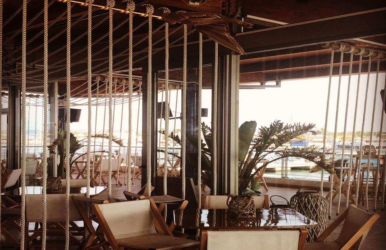 AZULAZULETE · Arquitectura e Interiorismo – Restaurante La Bocana