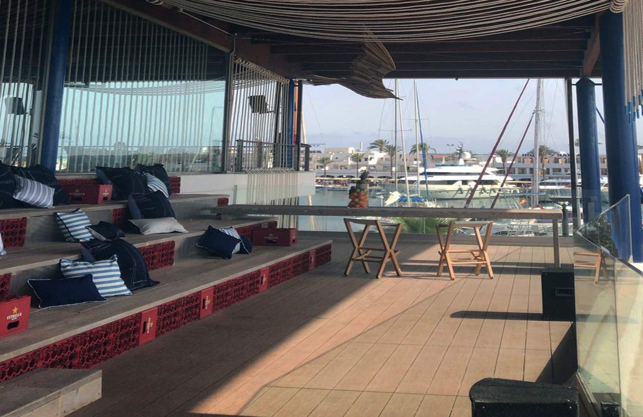 AZULAZULETE · Arquitectura e Interiorismo – Restaurante La Bocana