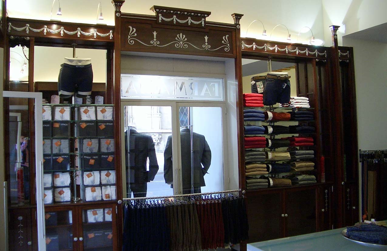 AZULAZULETE · Arquitectura e Interiorismo – Tienda de Ropa Cort