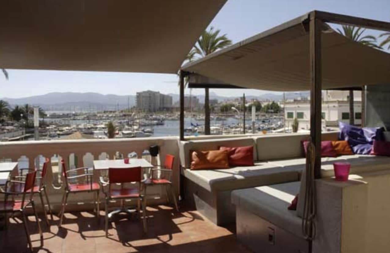 AZULAZULETE · Arquitectura e Interiorismo – Restaurante dos mares, el Molina, Mallorca